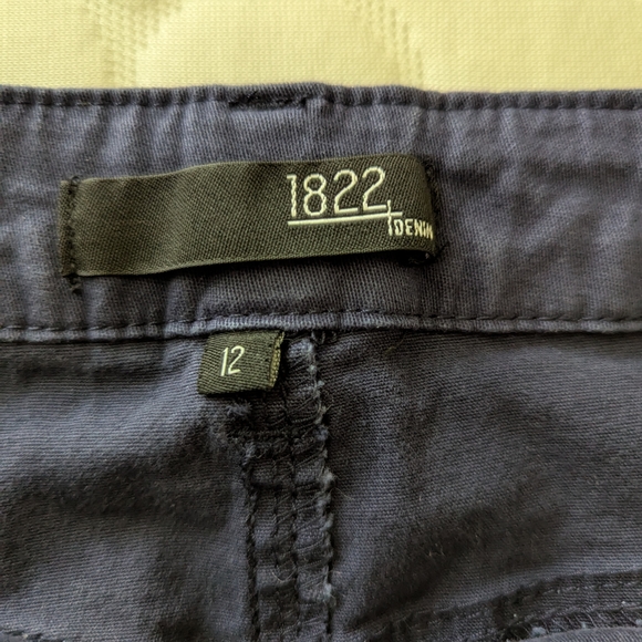 Women's Dark Gray Shorts Sz 12 - Picture 2 of 8